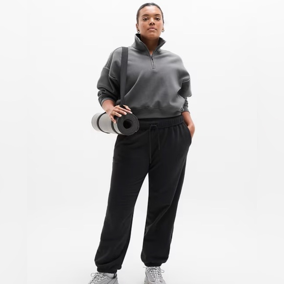 Athleta Tops - Athleta Forever Fleece 1/2 Zip High Hip Sweatshirt